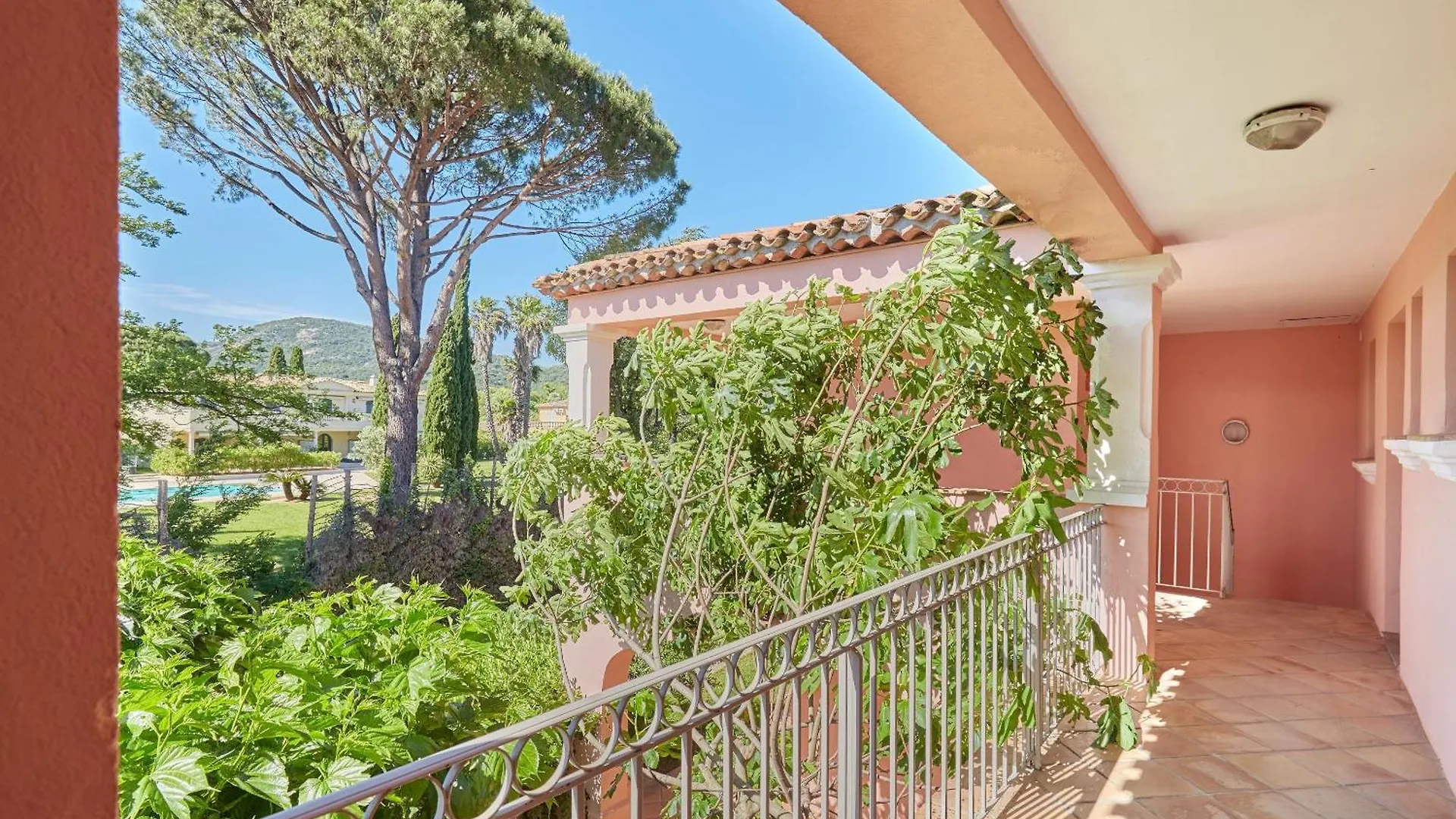 Résidence Prestige Odalys La Palmeraie Grimaud 3*,