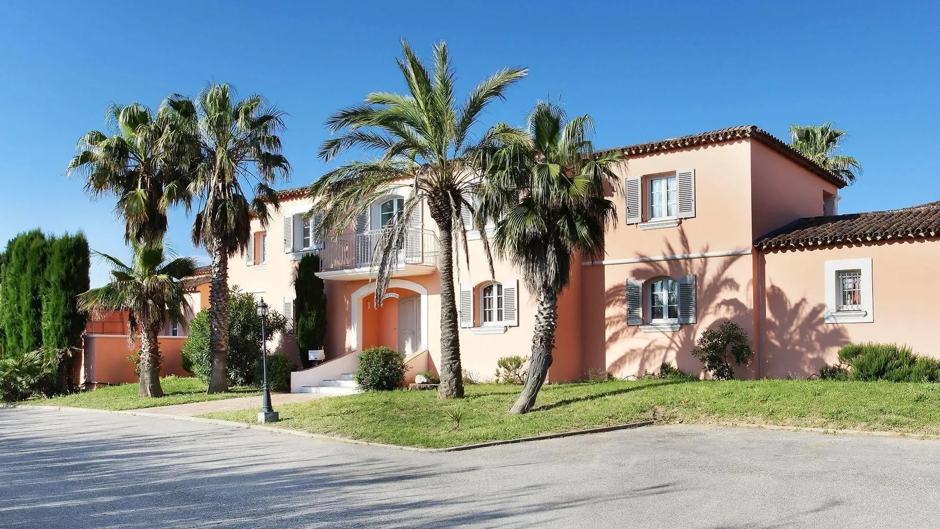 *** מלון דירות גרימו Residence Odalys La Palmeraie צרפת